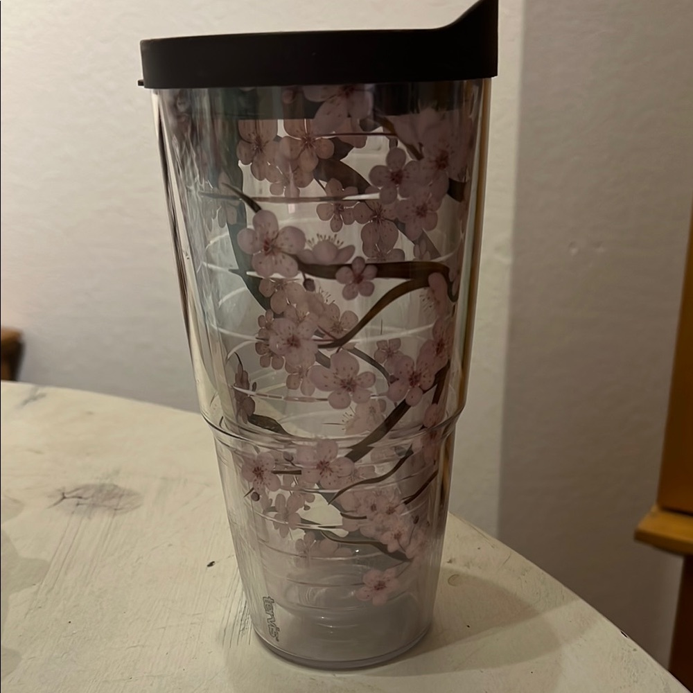 Cherry Blossom Tumbler with Brown Lid